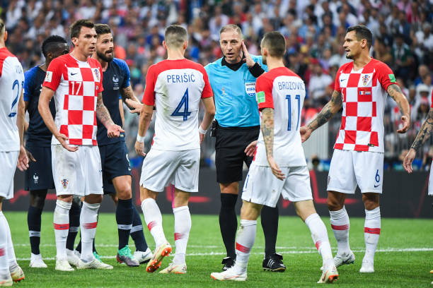 平赛事中崭 平赛事中崭